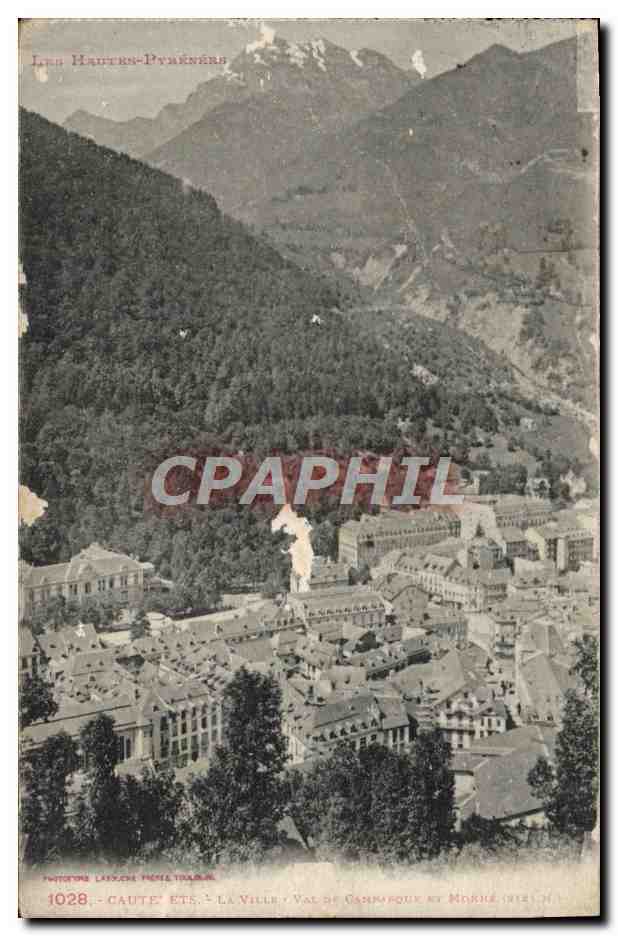 CPA Cauterets La ville Val de Cambasque et Monne