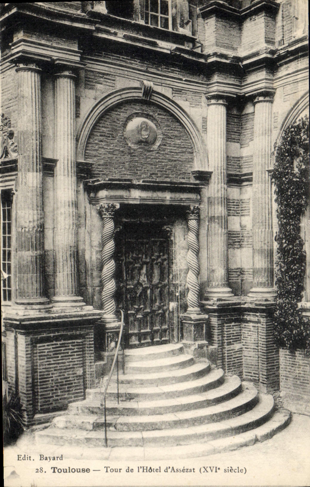 Toulouse — Tour de l'Hôtel d'Assézat (XVIe siècle) — Edit. Bayard n°28