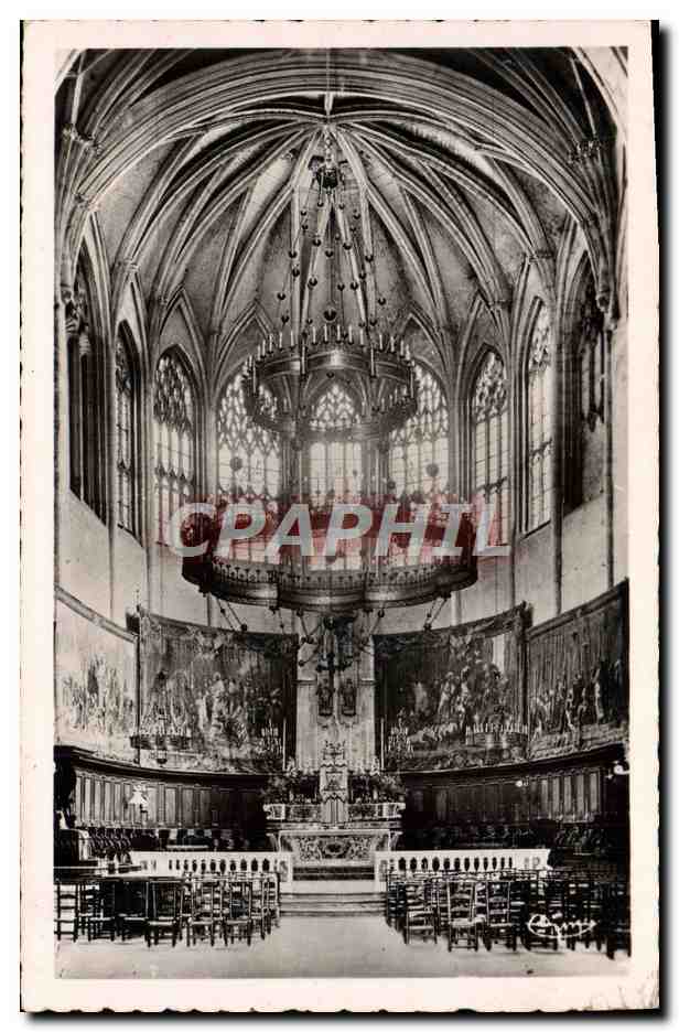 Viviers-sur-Rhône — Intérieur de la cathédrale et les gobelins — Photo Gobelin