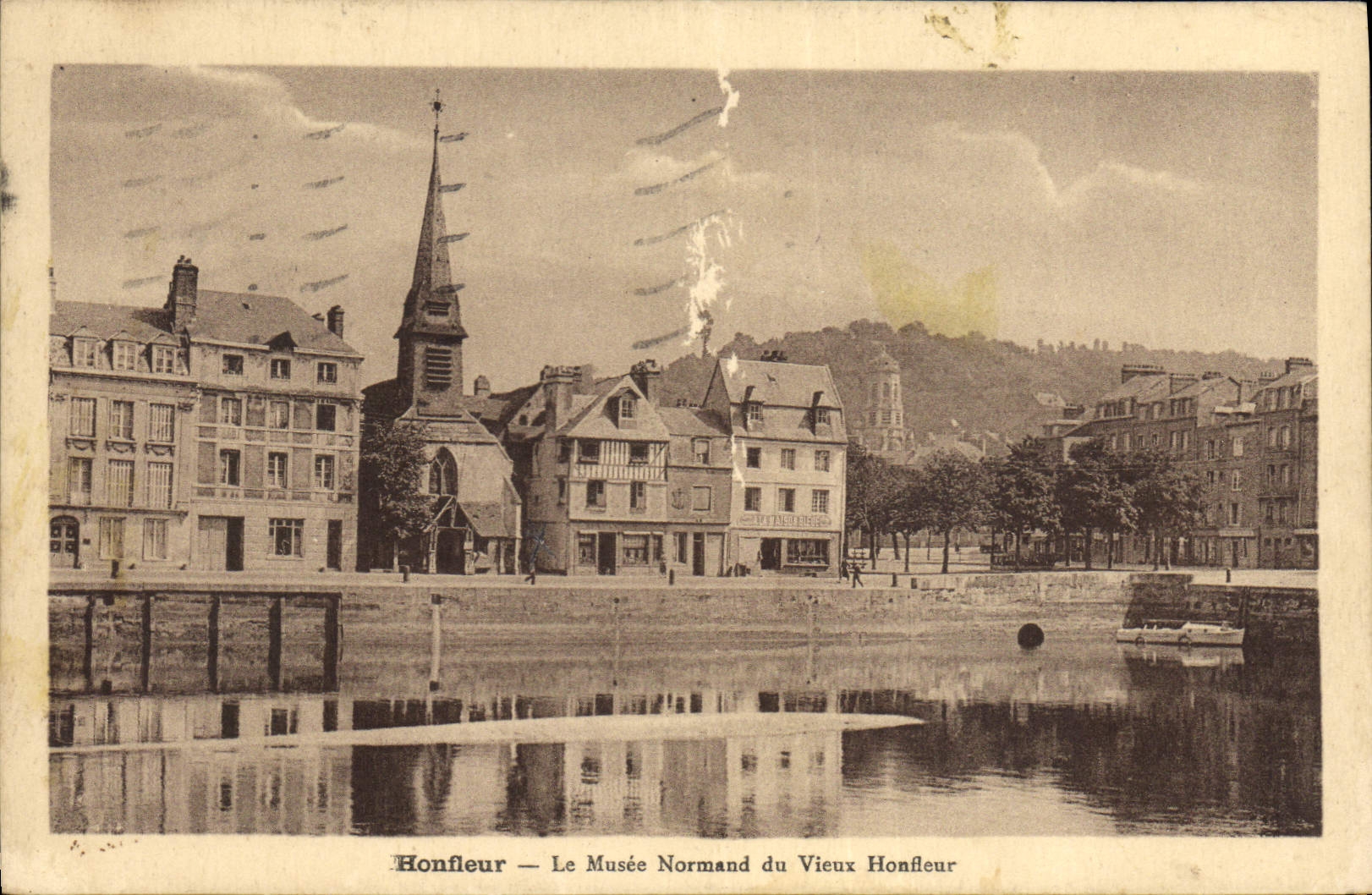 Honfleur — Le Musée Normand du Vieux Honfleur — Éditeur non identifié