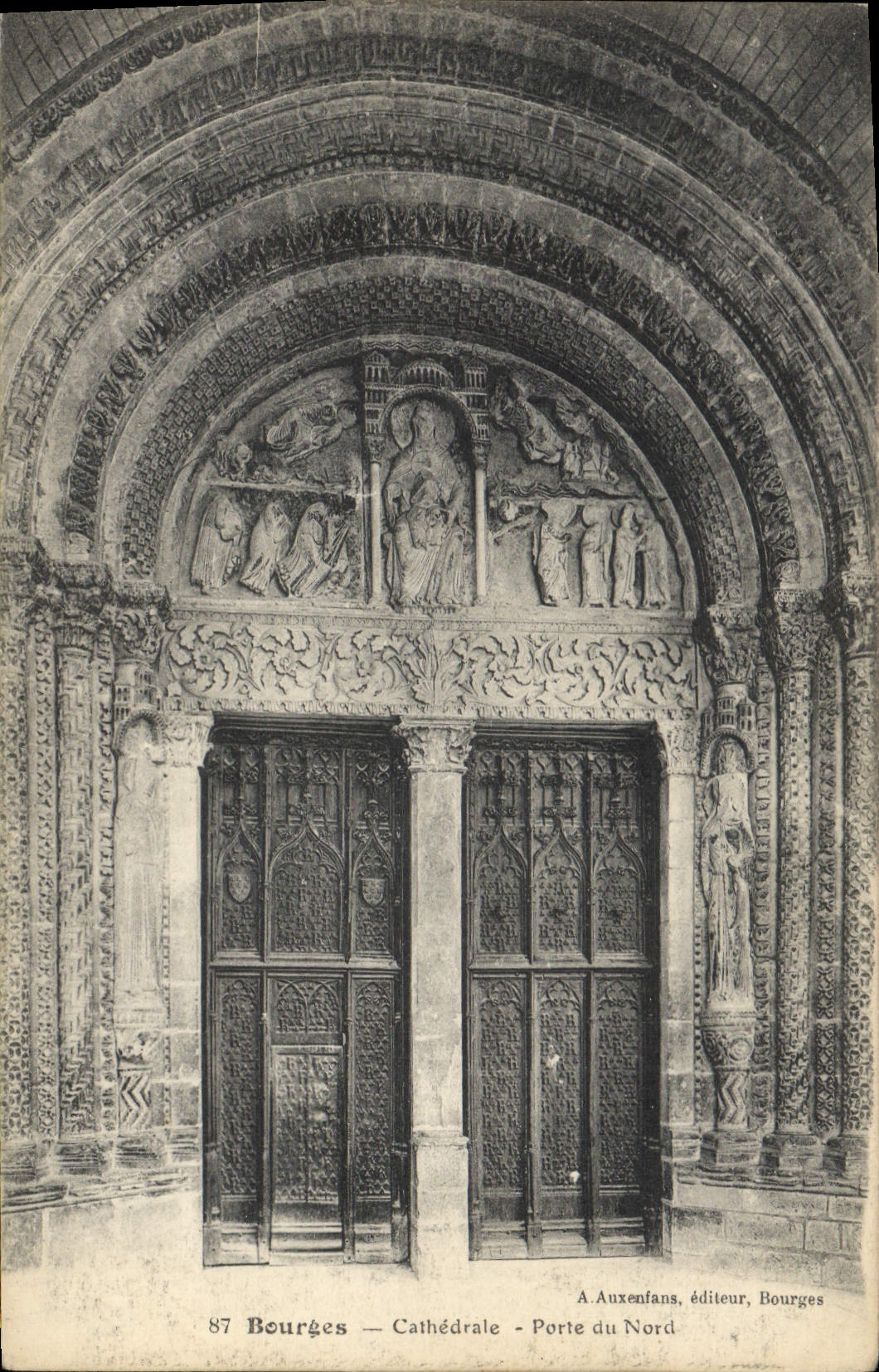 CPA Bourges Cathedrale Porte du Nord