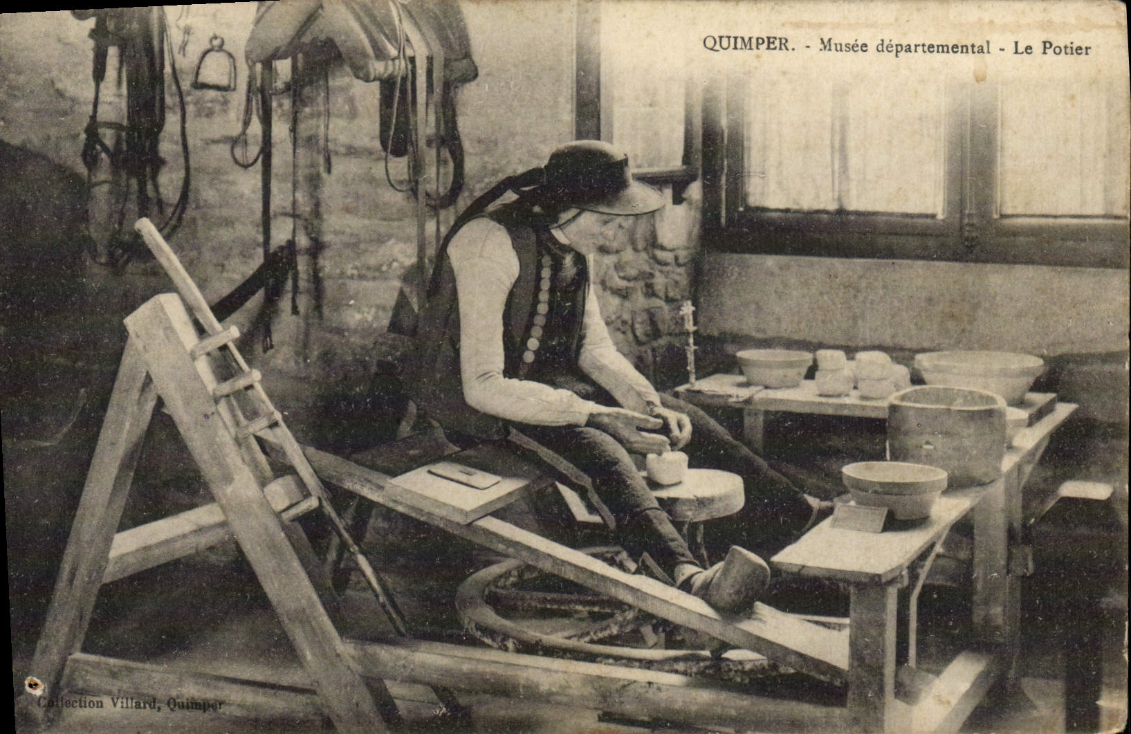 Quimper - Musée départemental - Le Potier