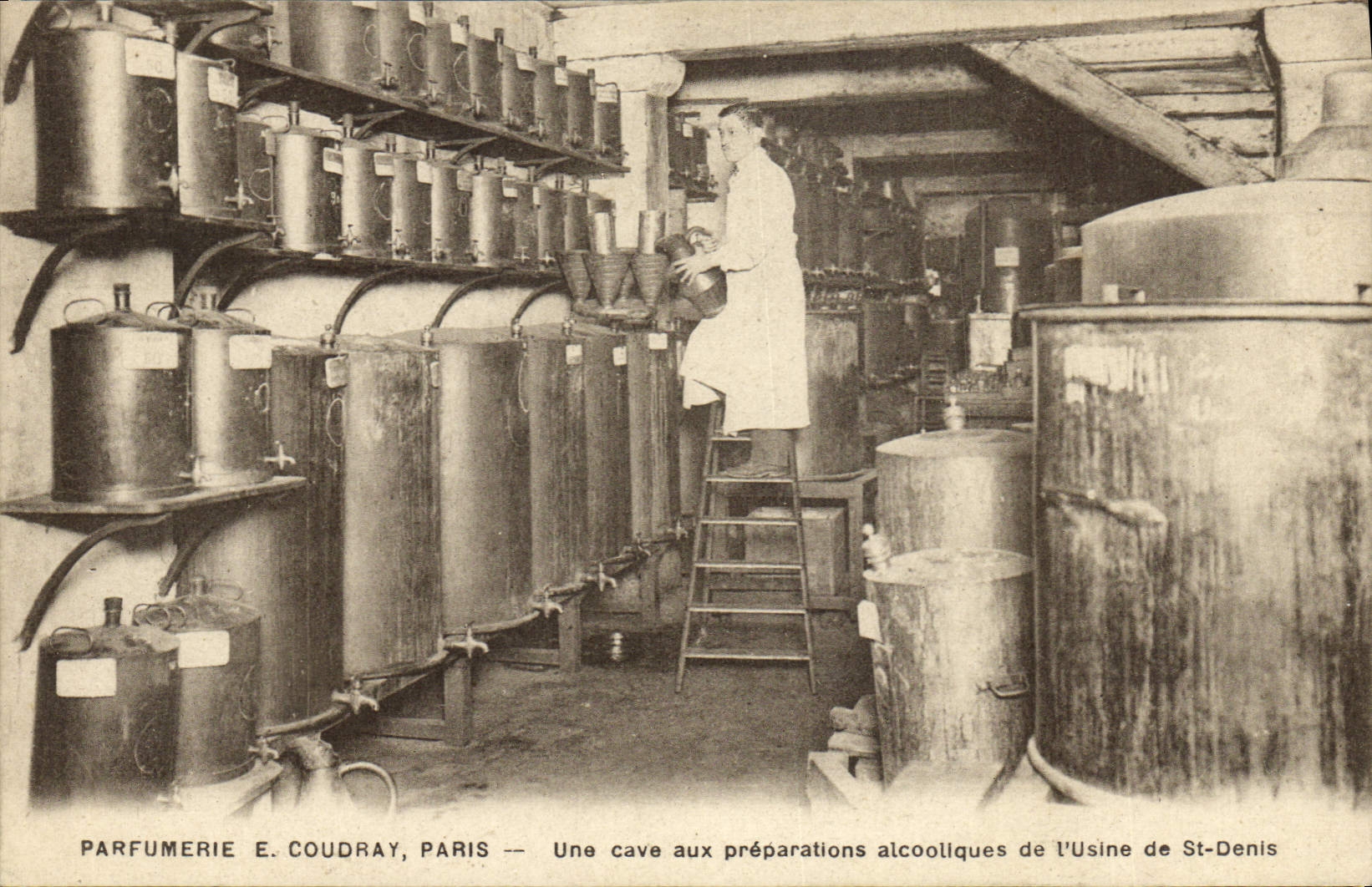 Cave aux préparations alcooliques — Parfumerie E. Coudray, Paris — Usine de St-Denis