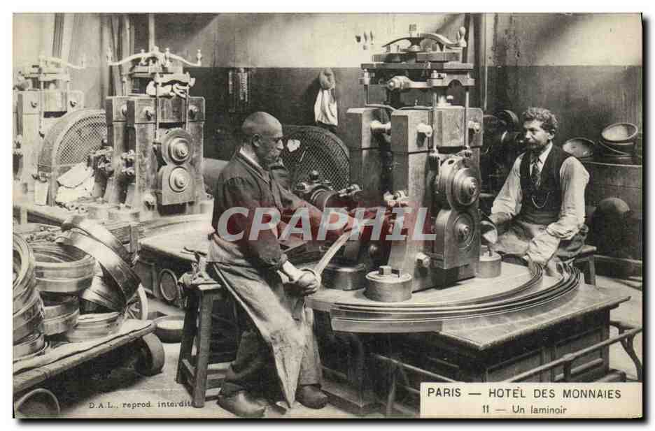 PARIS — HOTEL DES MONNAIES — Un laminoir
