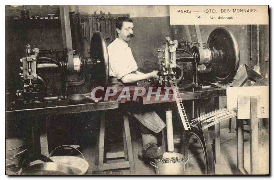 Paris — Hôtel des Monnaies — Un découpoir