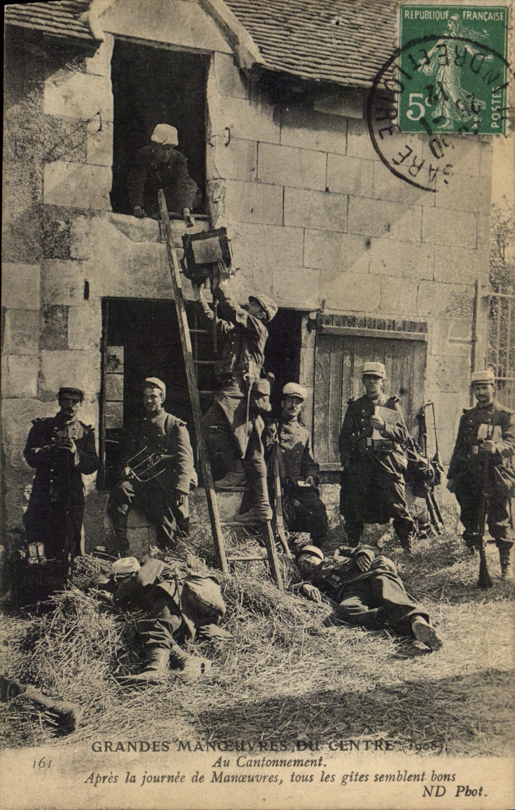 CPA Militaria Les Grandes Manoeuvres du Centre 1908 Au cantonnement 