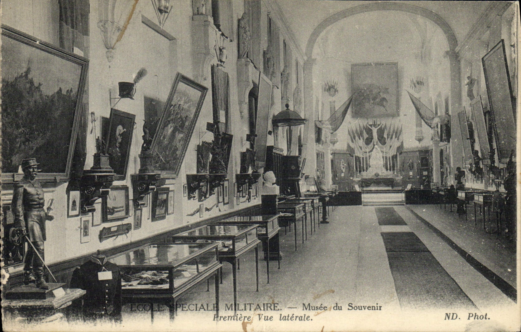 CPA Militaria Ecole speciale militaire Musee du souvenir Premiere vue laterale