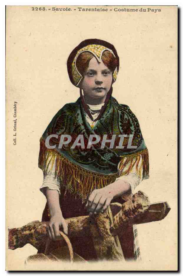 CPA Folklore Costumes de Savoie Tatentaise Costume du pays