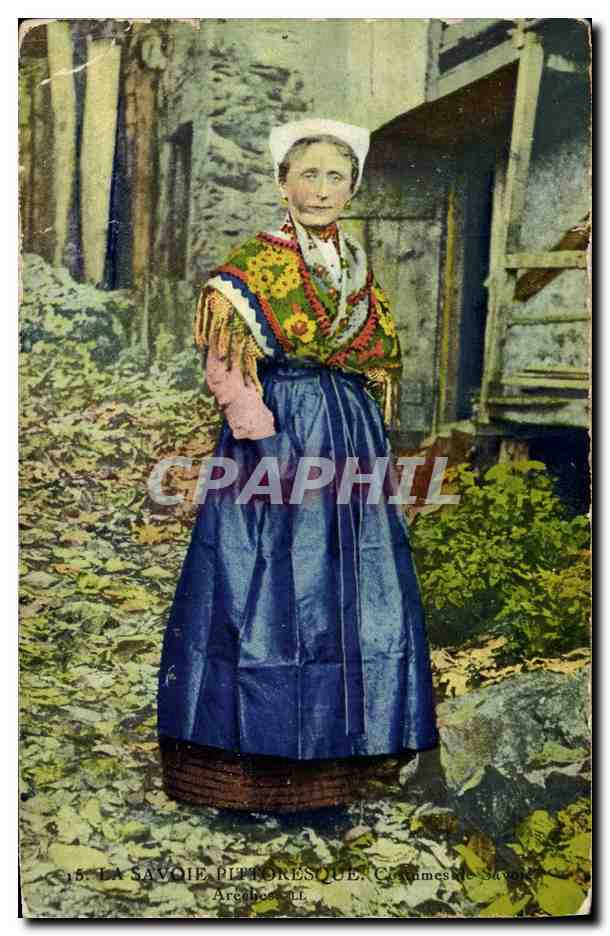CPA Folklore Costumes de Savoie Areches 