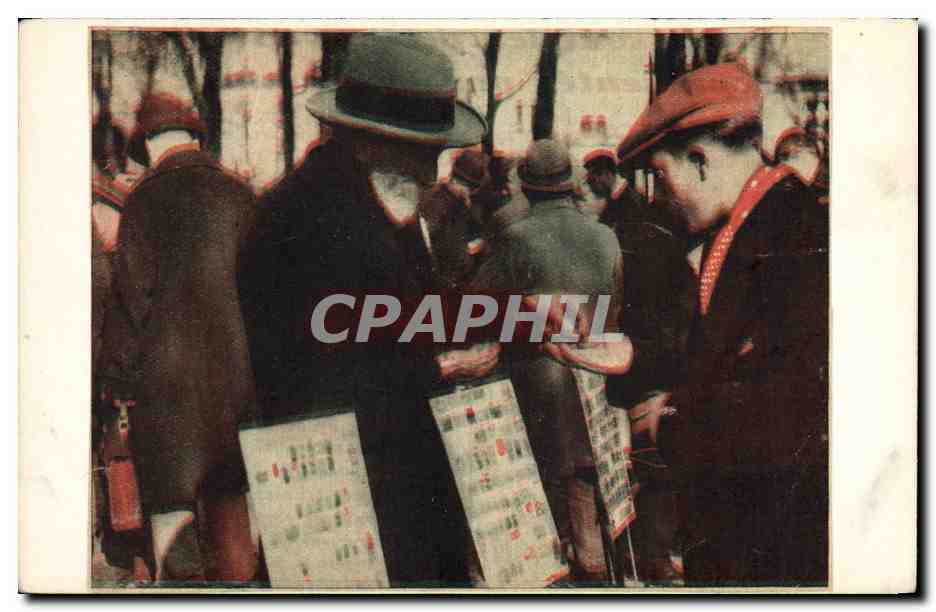 CPA Marche aux timbres Paris Carre Marigny 