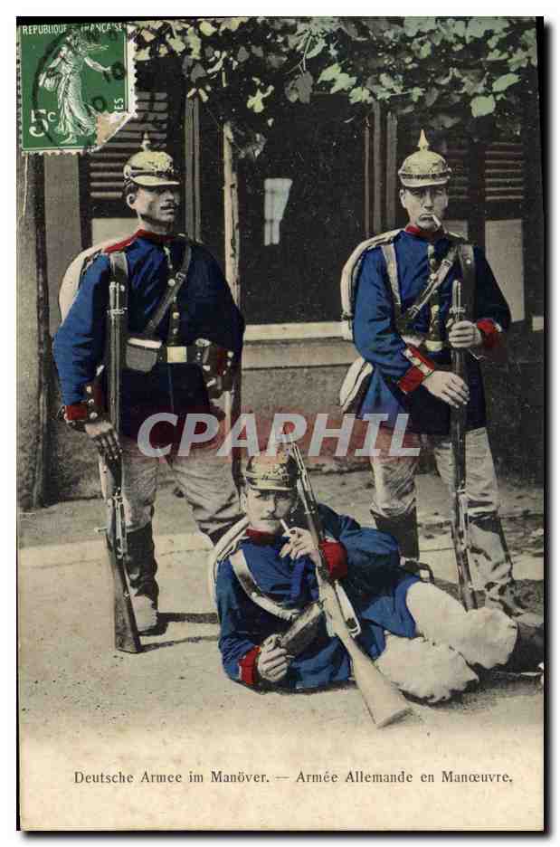 CPA Militaria Armee allemande en manoeuvre 