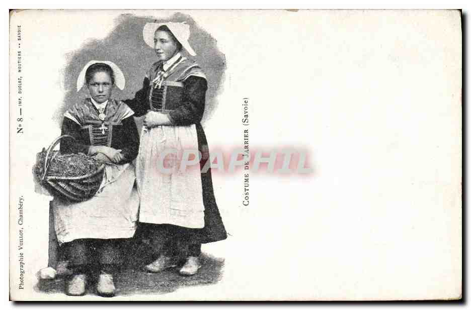 CPA Folklore Costume de Jarrier Savoie 