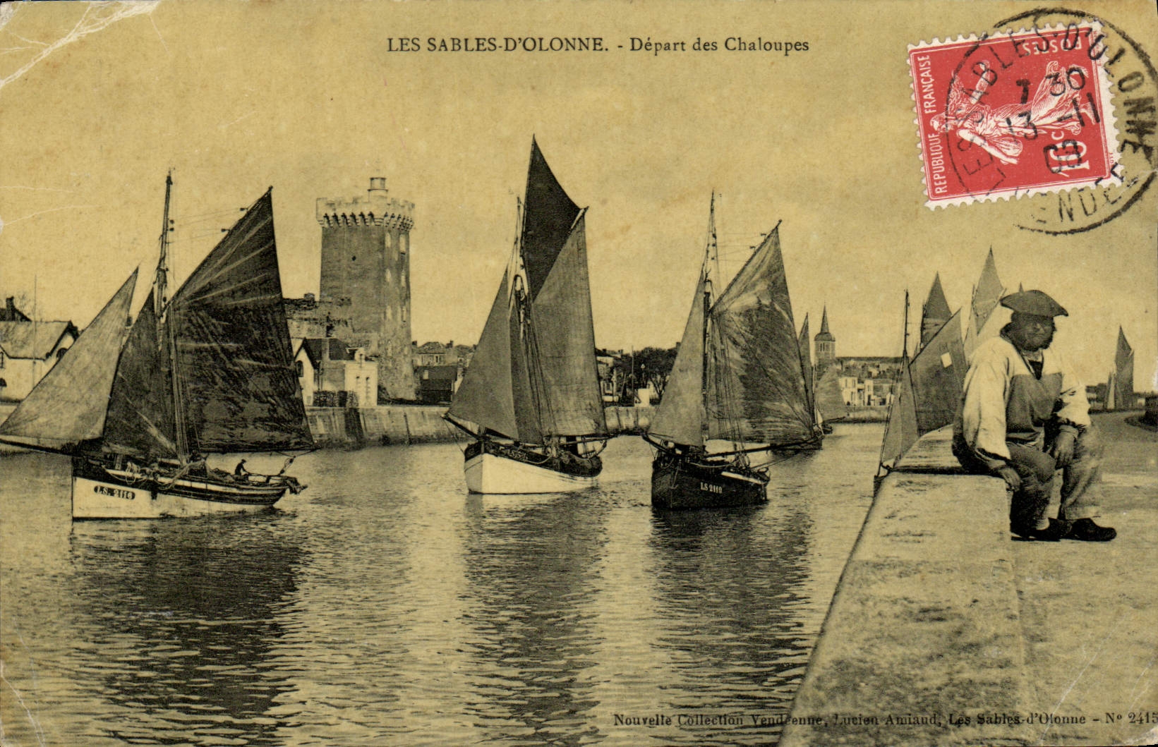 CPA Bateau de peche Les Sables D'olonne Depart des Chaloupes