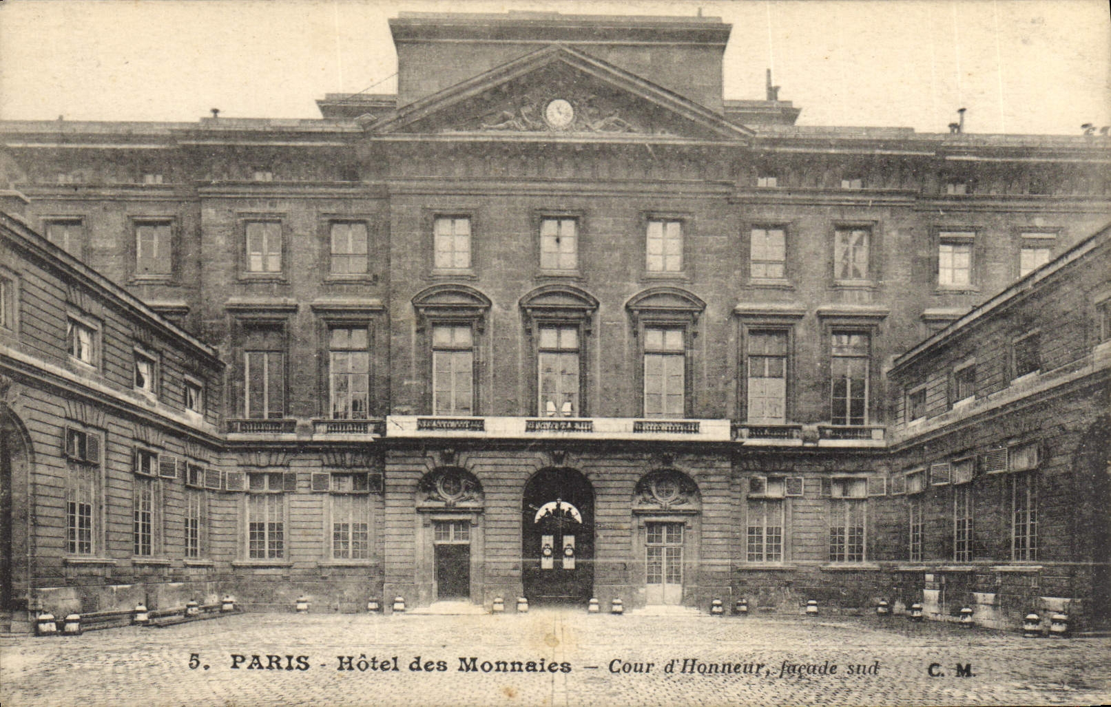 CPA Paris Hotel des Monnaies Cour d'honneur