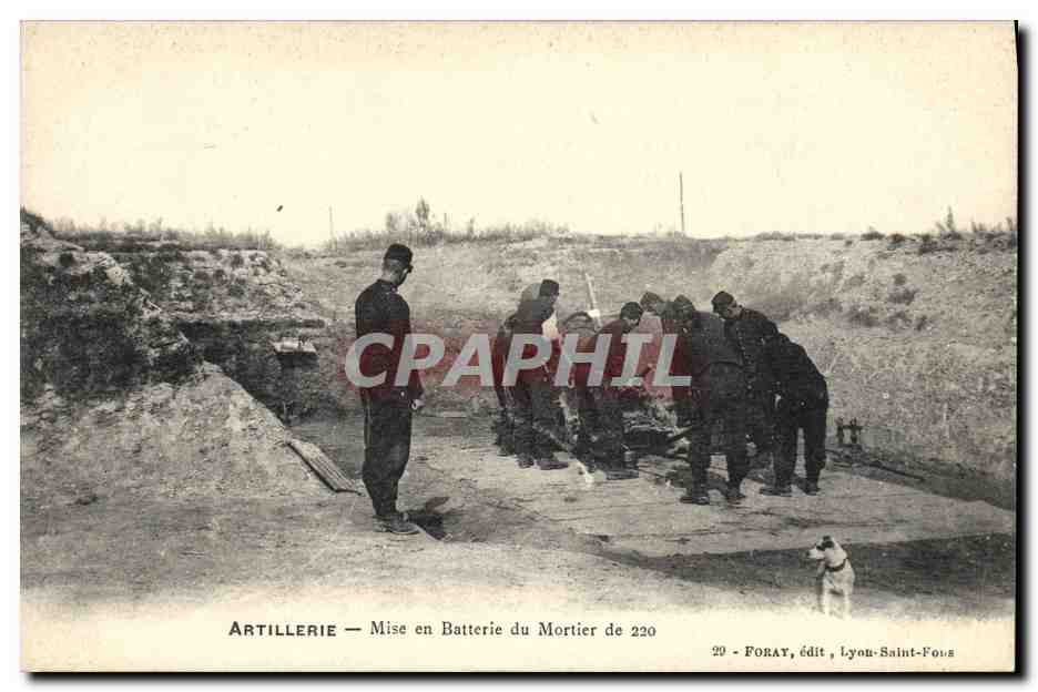 CPA Militaria Artillerie Mise en batterie du mortier de 220