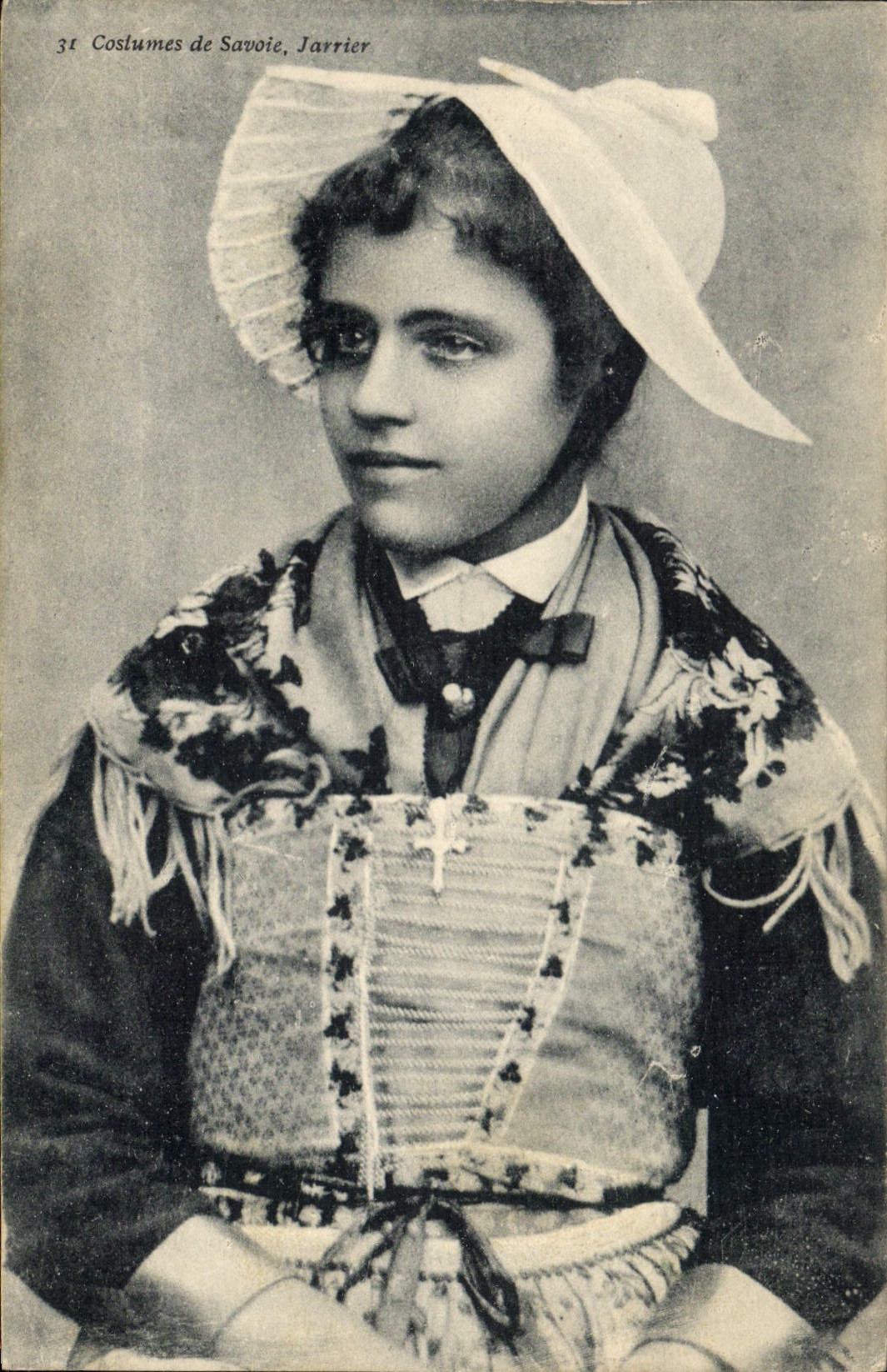 CPA Folklore Costumes de Savoie Jarrier 