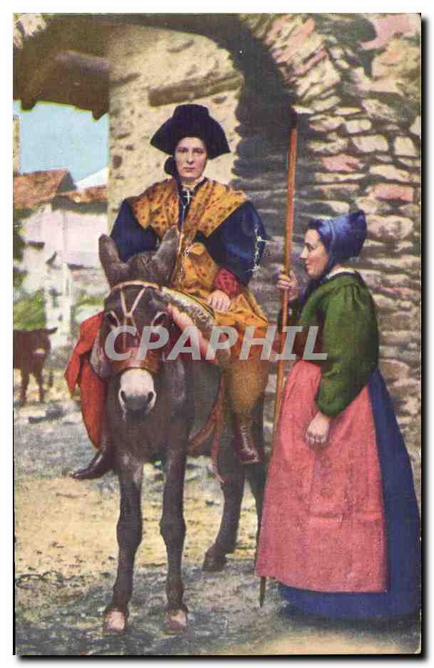 CPA Folklore Costumes de Savoie Beaufort sur Doron Ane Mule 