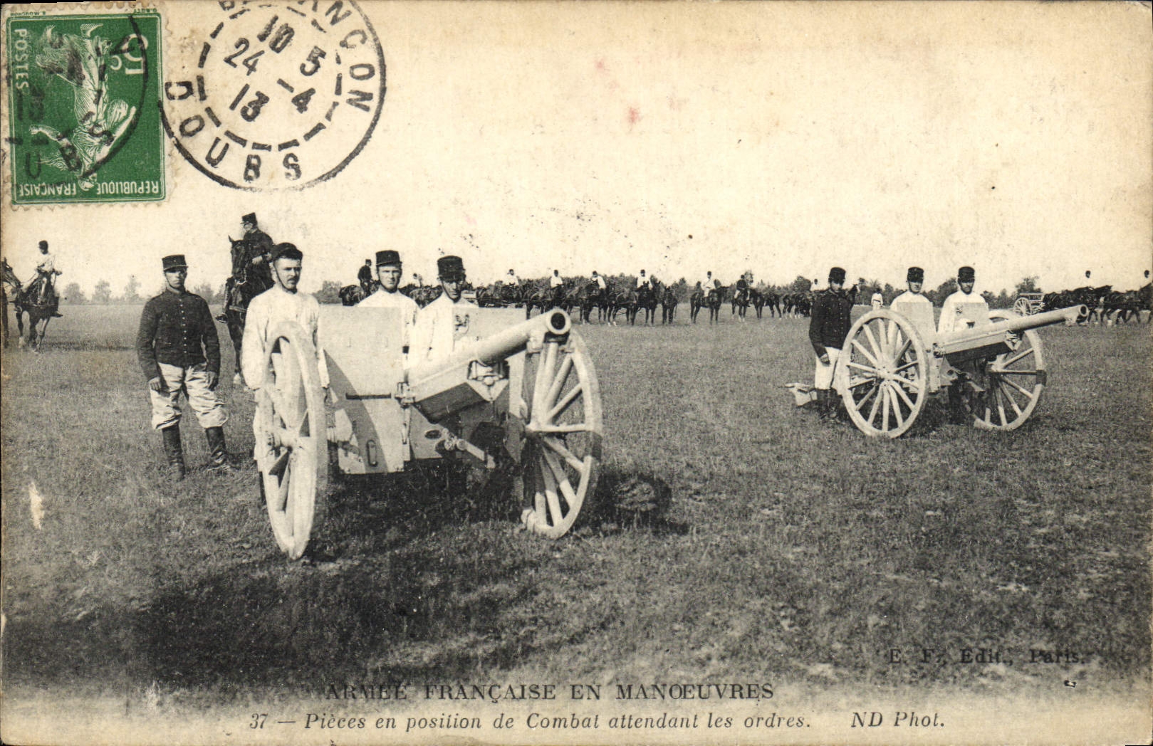 CPA Militaria Manoeuvres Pieces en position de combat attendant les ordres