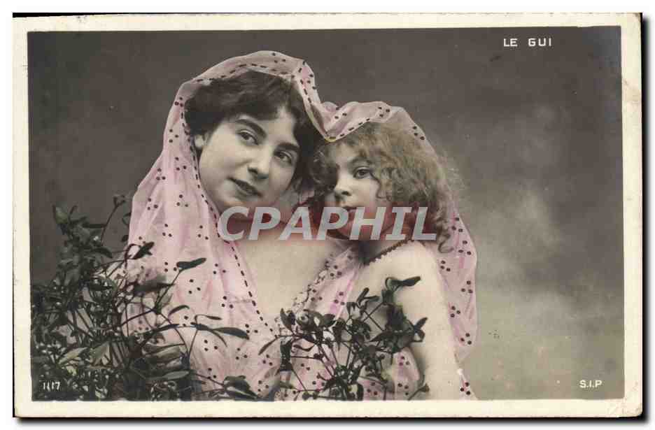 CPA Fantaisie Femme Le gui