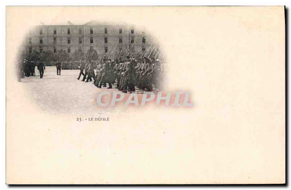 CPA Fantaisie Militaria Le defile