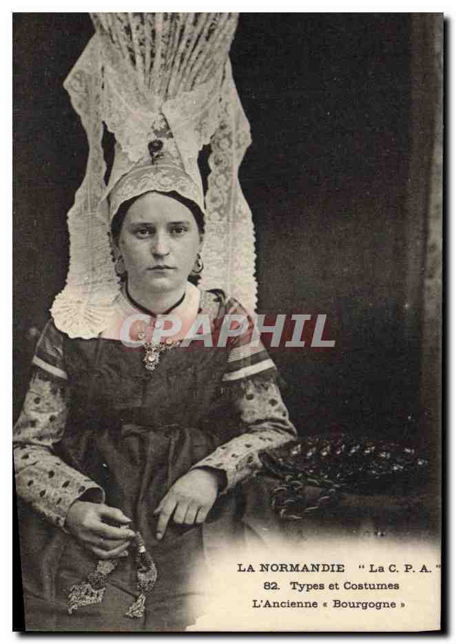 CPA Folklore Normandie L'ancienne Bourgogne