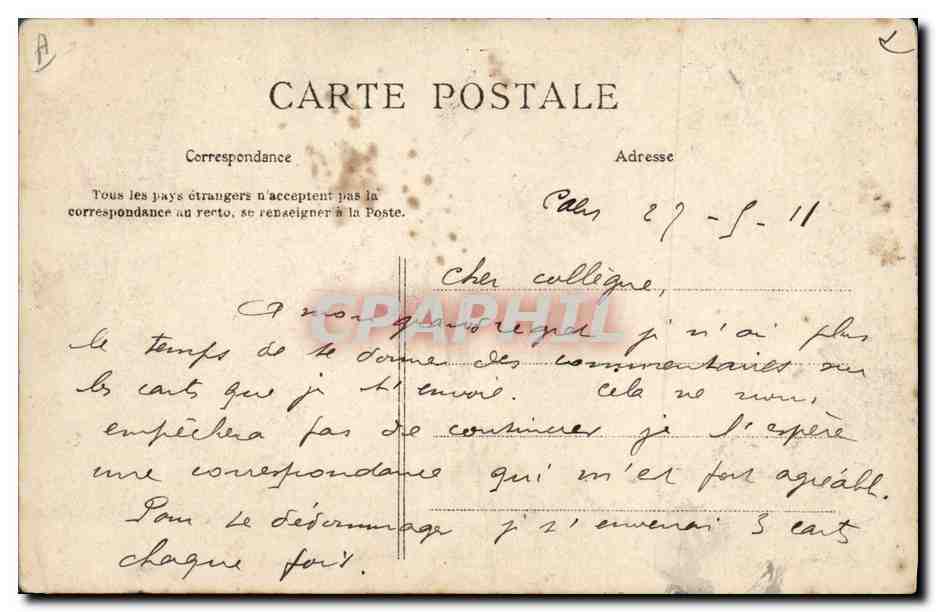 CPA Folklore Normandie En route pour le marche — Verso