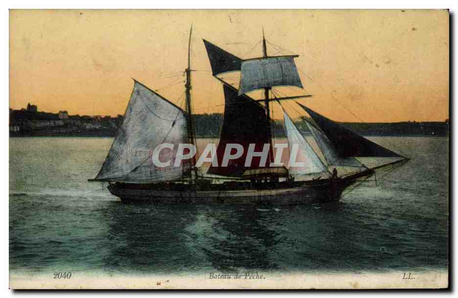 Bateau de Pêche — vue de mer — LL. n° 2040