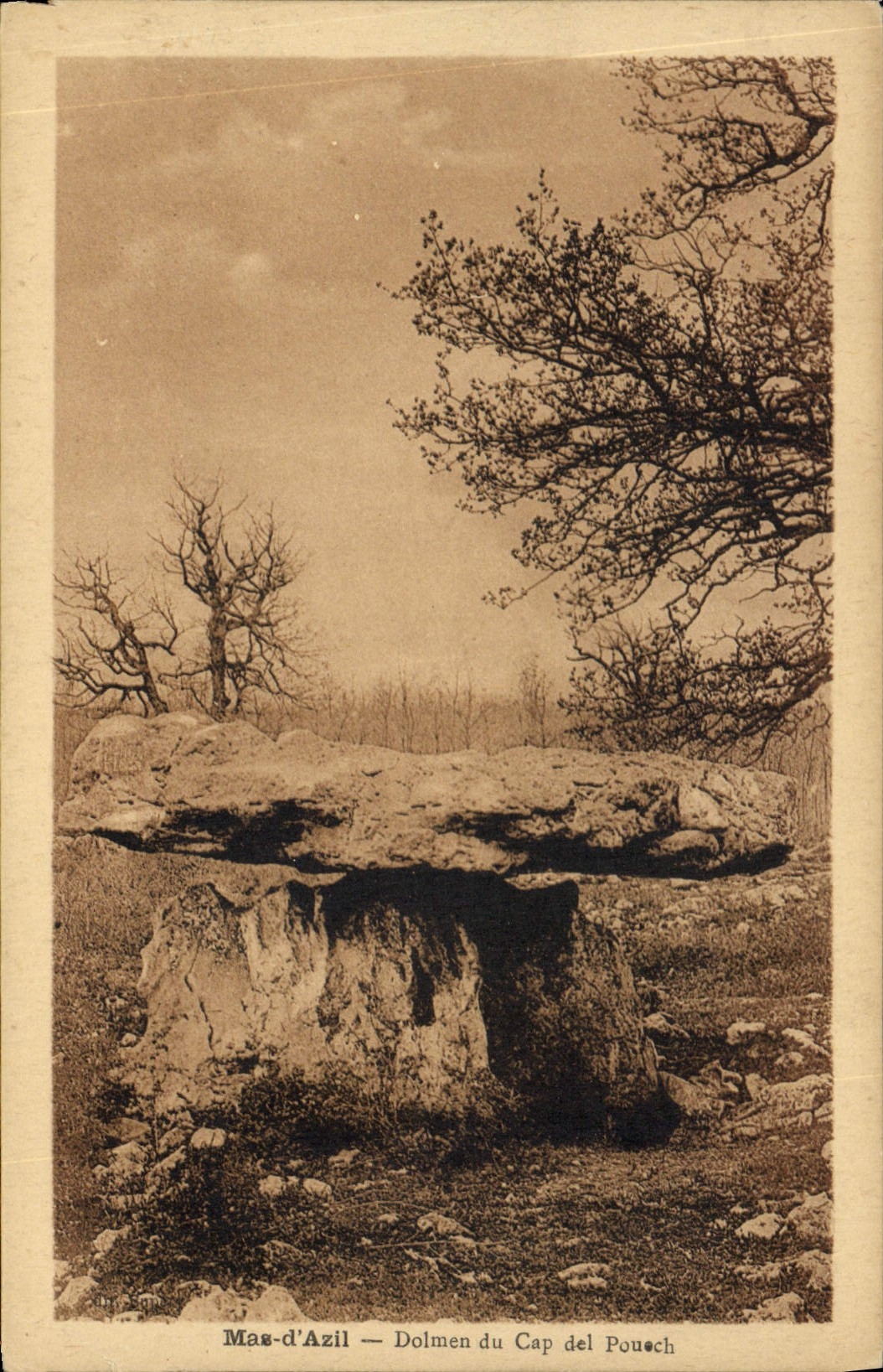 CPA Dolmen Menhir Mes d'Azil Dolmen du Cap del Pouech