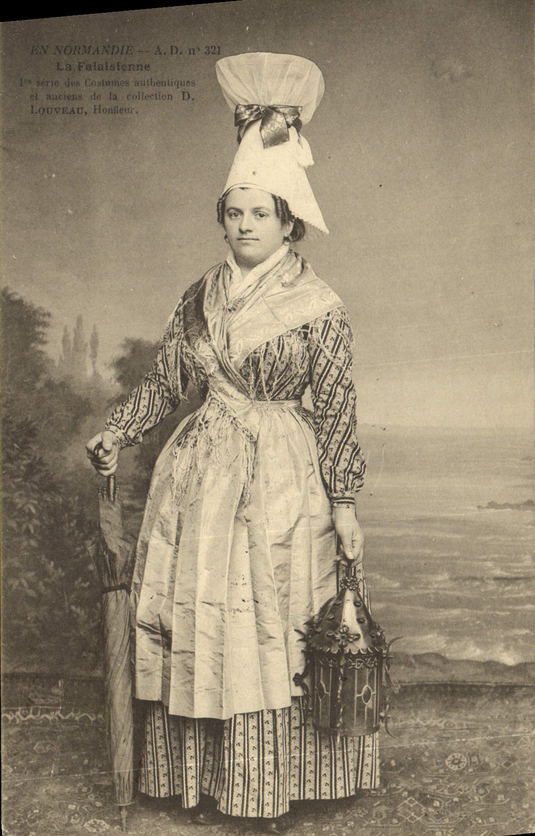 CPA Folklore Normandie La Falaisienne
