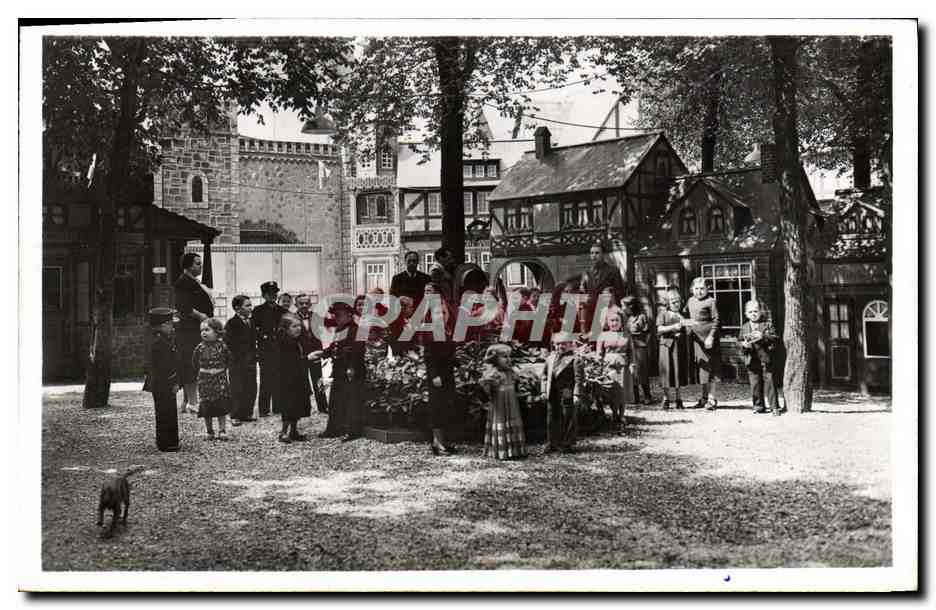 CPA Nain Nains Exposition internationale Paris 1937 Royaume de Lilliput 