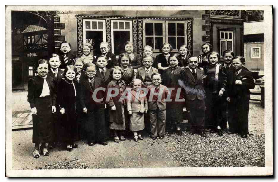 CPA Nain Nains Exposition internationale Paris 1937 Royaume de Lilliput 