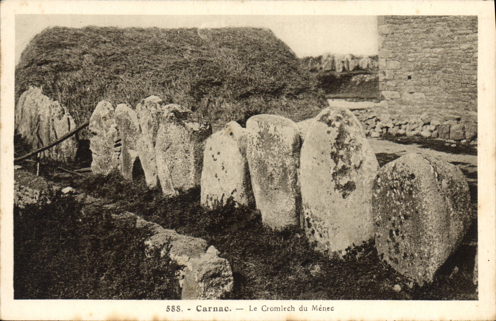 CPA Menhir Dolmen Carnac Le Cromlech du Menec 
