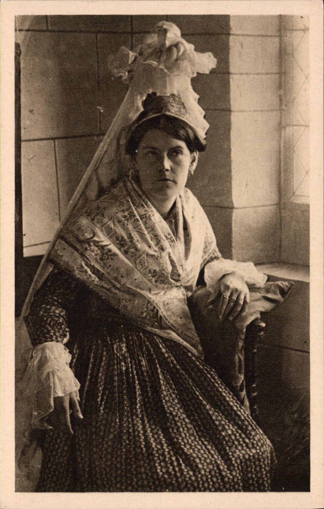 CPA Folklore Normandie Coiffe de Fecamp