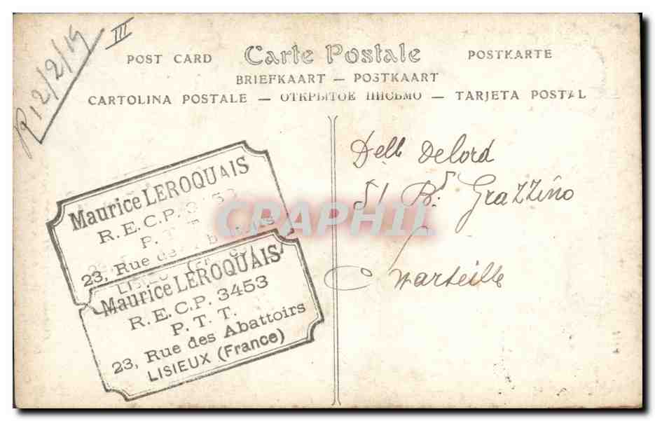 Femme en robe longue tenant deux seaux — Plafond de l'Hôtel des Postes de Lisieux — Grente, Edit., Lisieux — Achterkant