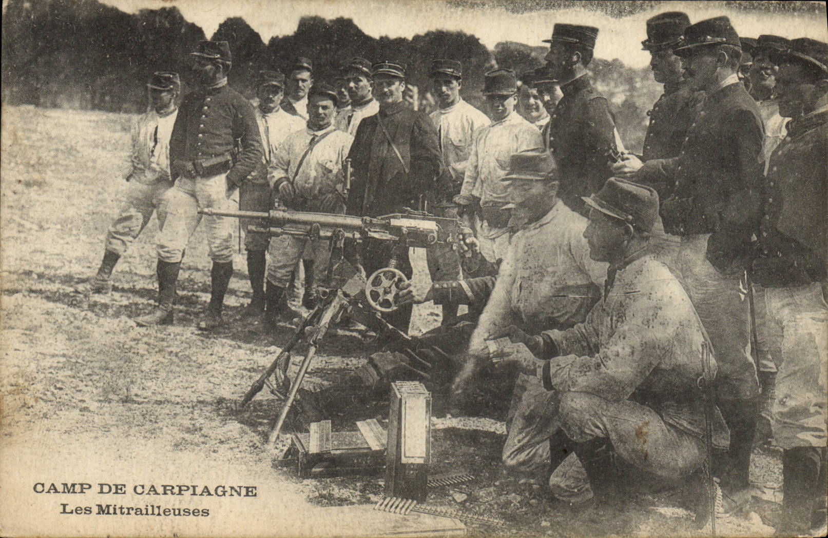 Camp de Carpiagne — Les Mitraillleuses — éditeur non visible