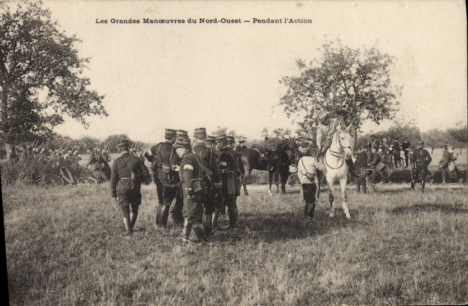 Les Grandes Manœuvres du Nord-Ouest — Pendant l'Action — Éditions AP