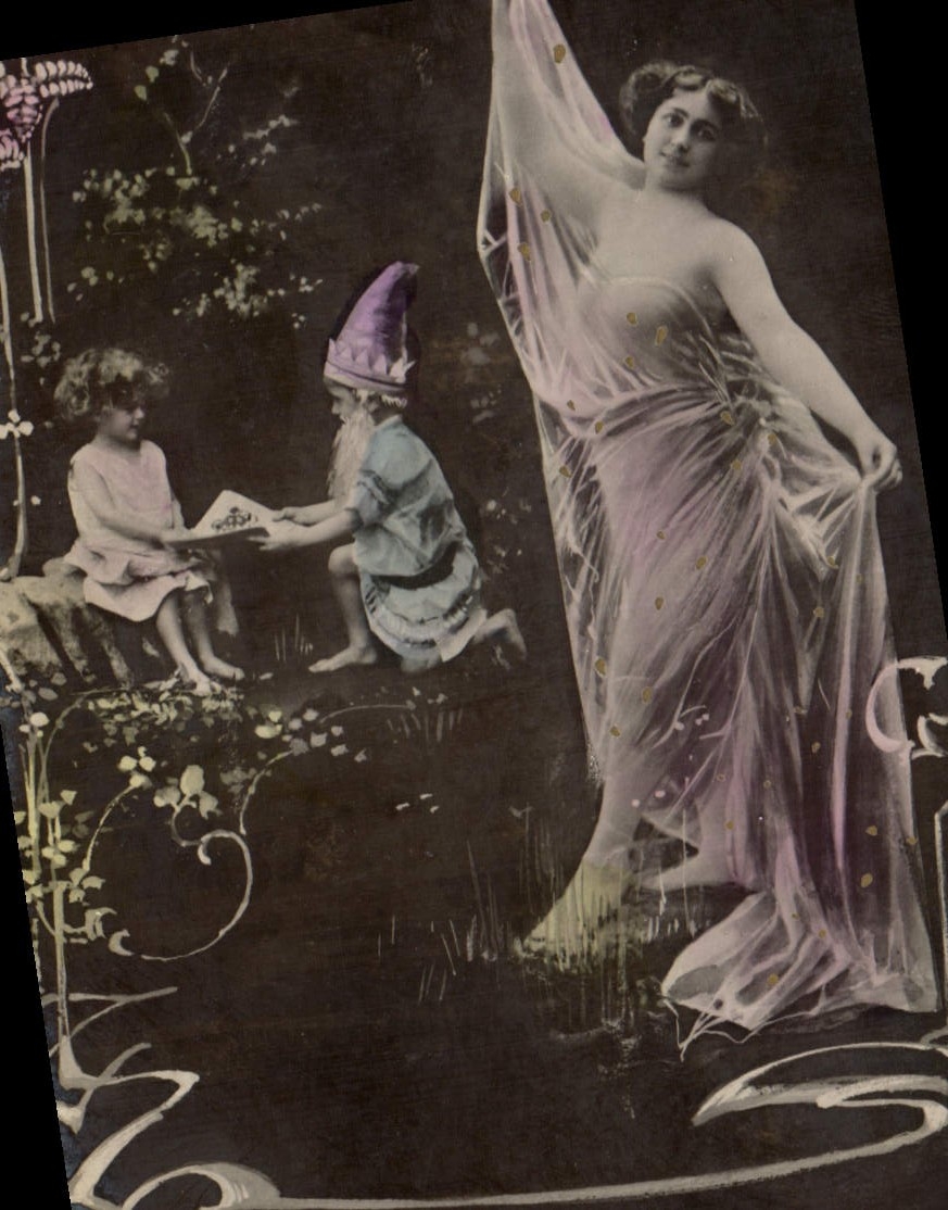 CPA Fantaisie Lutin Femme