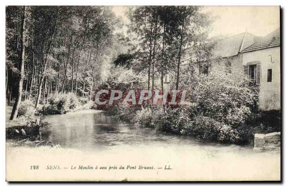 CPA Moulin Sens Le moulin a eau pres du Pont Bruant