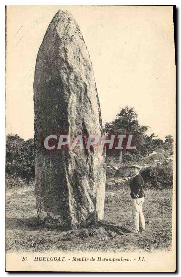 CPA Dolmen Menhir Huelgoat Menhir de Herampeulven 