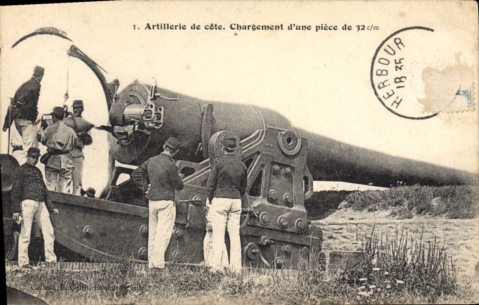 Artillerie de côte — Chargement d'une pièce de 32 c/m — Éditeur : C. Bouchet & Cie, n° 1