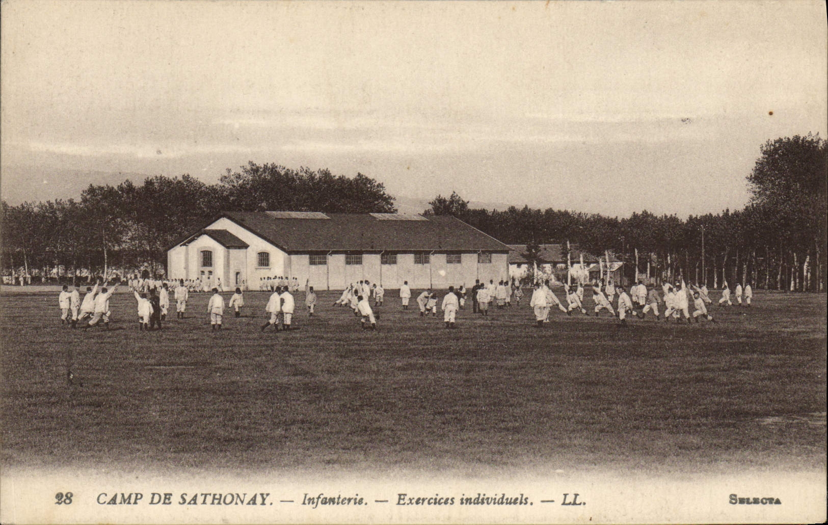 CPA Militaria Camp de Sathonay Infanterie Exercices individuels