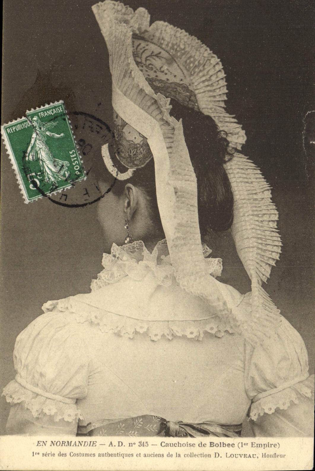 CPA Folklore Normandie Cauchoise de Bolbec 