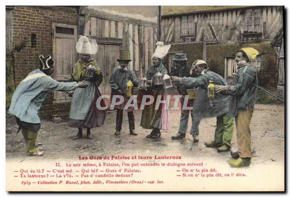 CPA Folklore Les gars de Falaise et leurs lanternes 