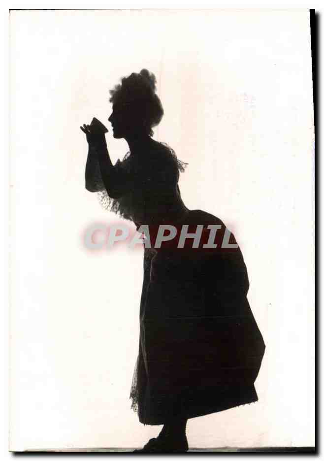 Silueta de una mujer en vestido — época victoriana — n° III
