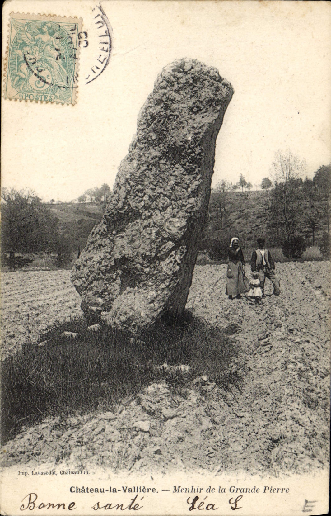 CPA Dolmen Menhir Chateau La Valliere Menhir de la grande pierre 