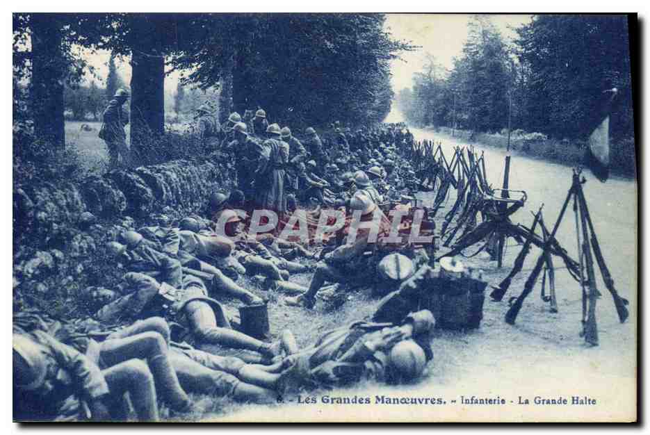 Les Grandes Manœuvres - Infanterie - La Grande Halte — Photo C. Deneu, éditeur Marseille