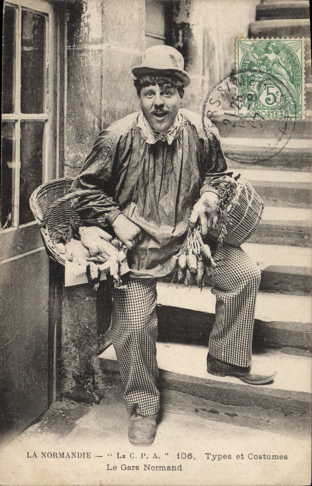 CPA Folklore Normandie Le gars Normand