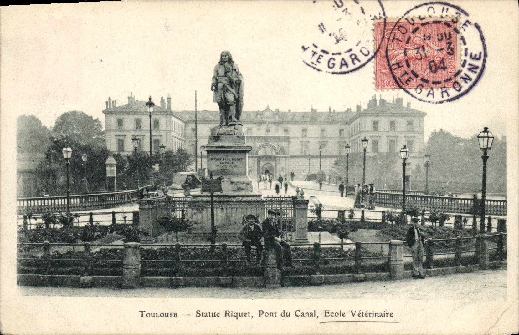 CPA Toulouse Statue Riquet Pont du canal Ecole Veterinaire