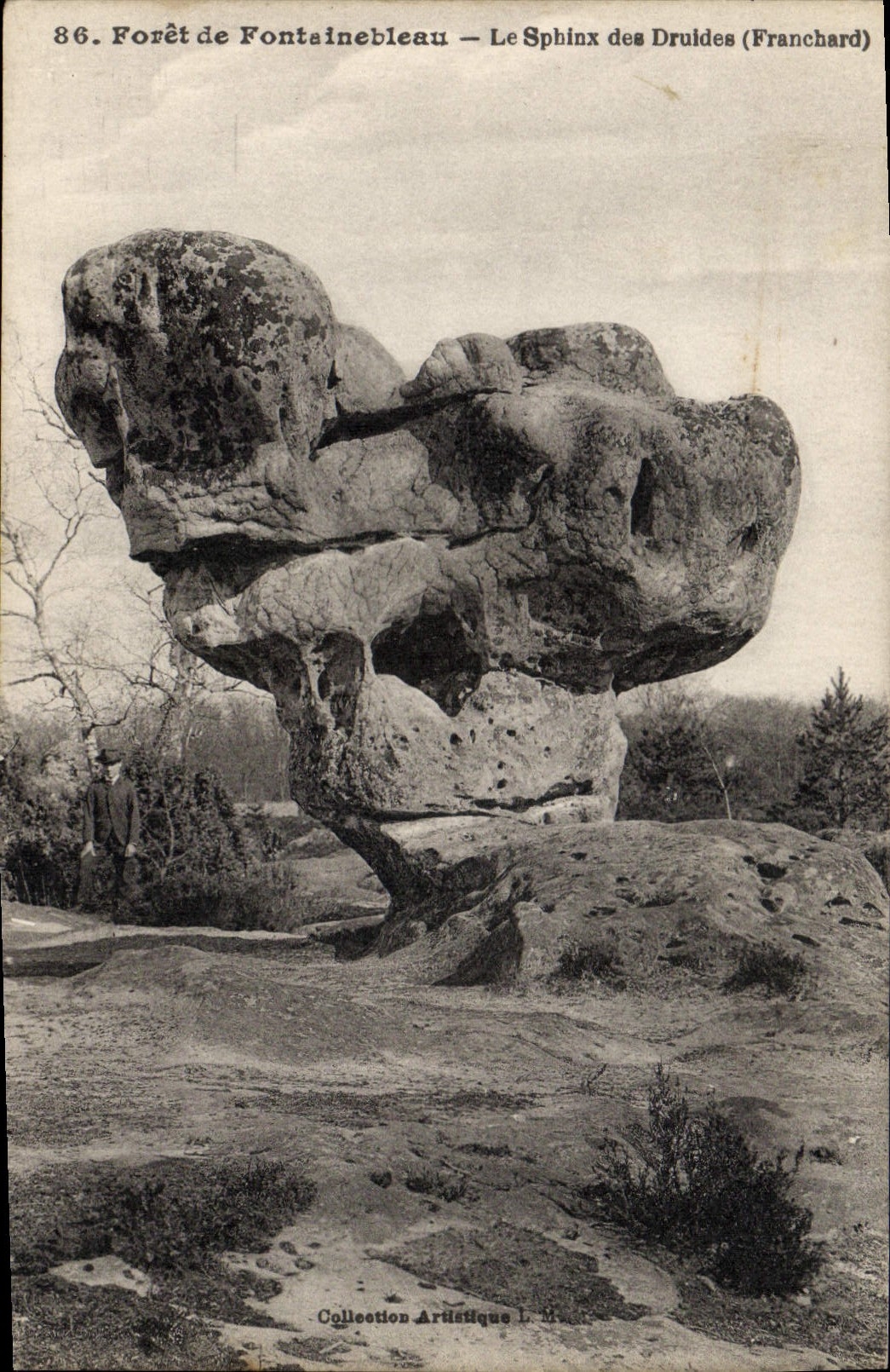 CPA Dolmen Menhir Foret de Fontainebleau le sphinx des druides Franchard 