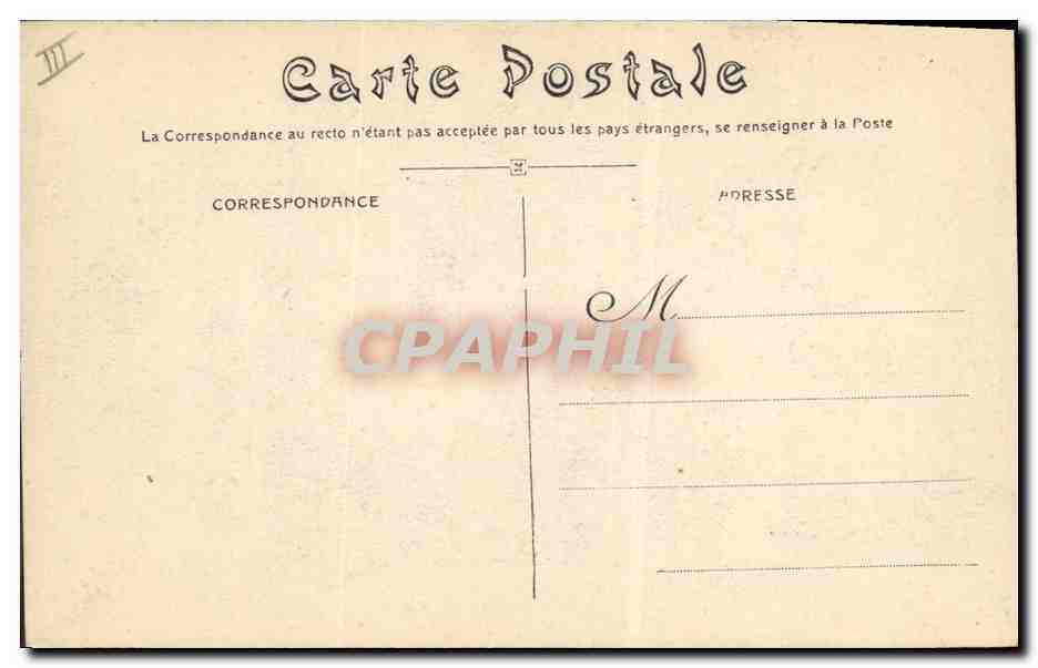 Cantiniers et Cyclistes arrivant au Camp de CHAMBARAN — édition non identifiée — Reverso